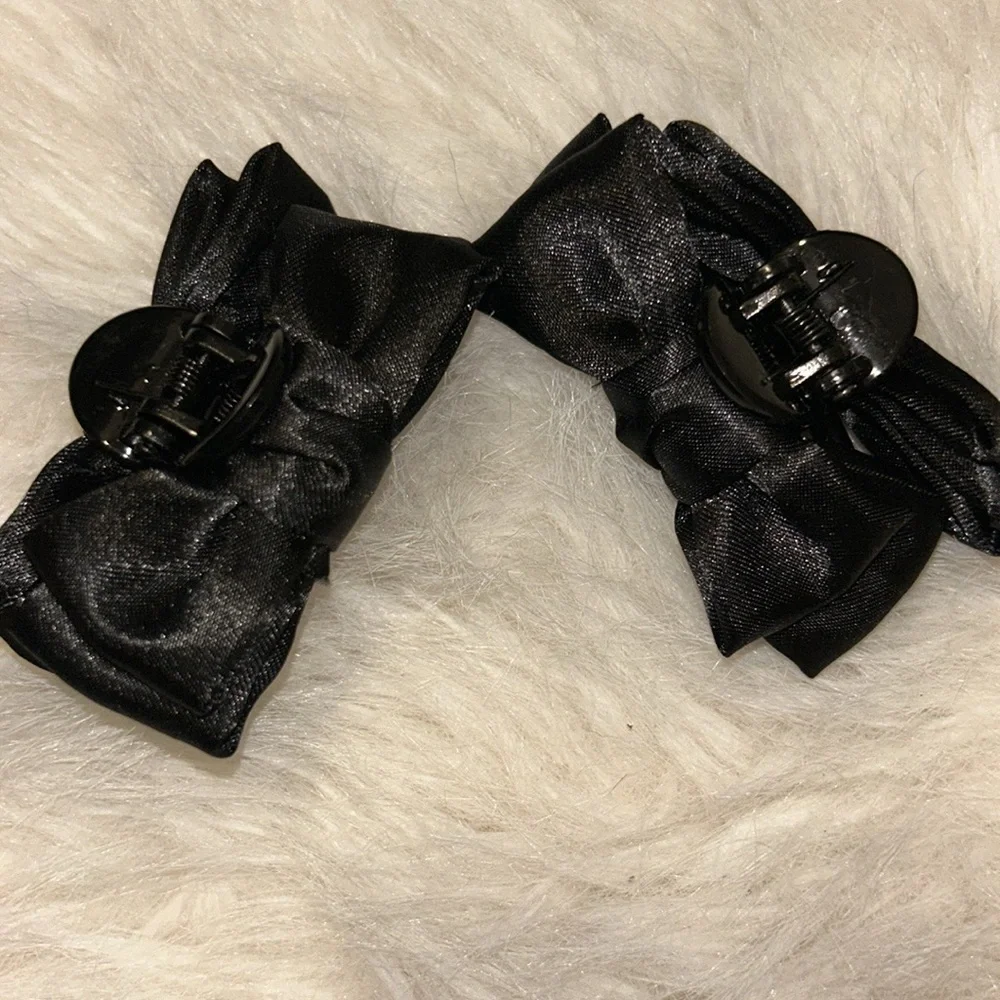 🩷FIRM PRICE🩷NWOT 6 pieces hair clips